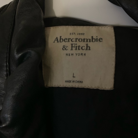 Large Albercrombie & Fitch Leather Jacket - Picture 3 of 5